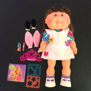 Cabbage Patch Kids paintin’ faces kid —vintage—90’s doll